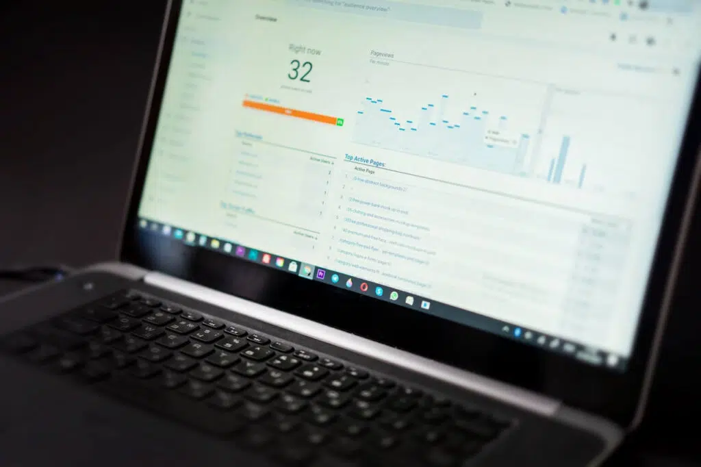Instrumente pentru monitorizarea KPIs în SEO